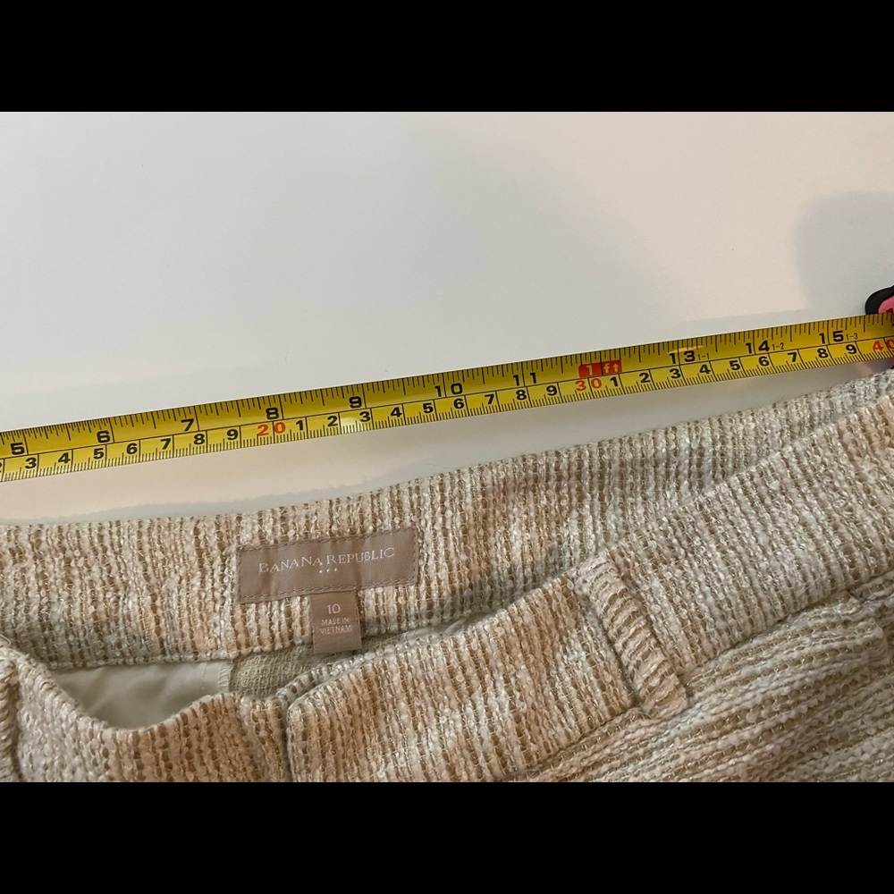 Banana Republic Shorts - Picture 6 of 6